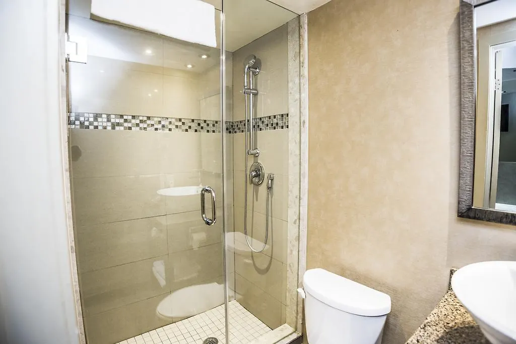 Mississauga Gate Inn 2*,